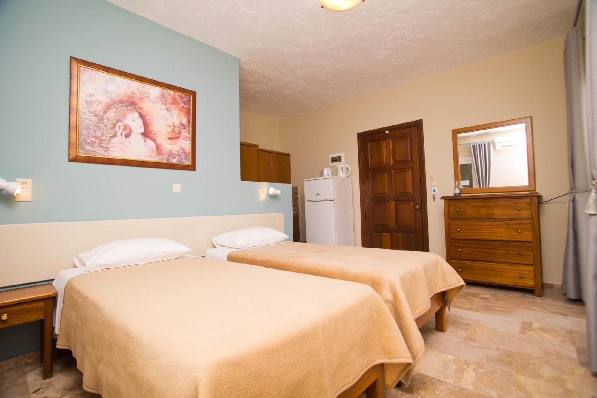 Acropolis Hotel Масурион Экстерьер фото